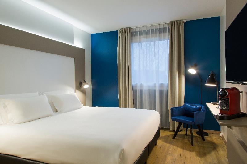 Roi Soleil Prestige Strasbourg Hotel Schiltigheim Exterior photo